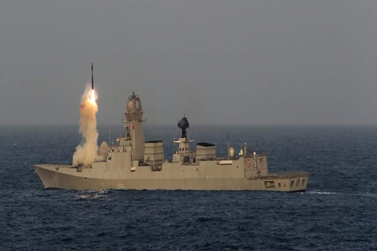 Nga: BrahMos 2 se nhanh hon, nguy hiem hon gap 2 lan-Hinh-3