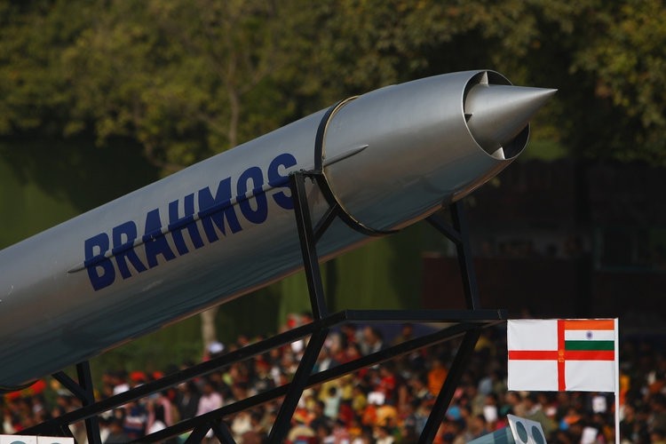 Nga: BrahMos 2 se nhanh hon, nguy hiem hon gap 2 lan