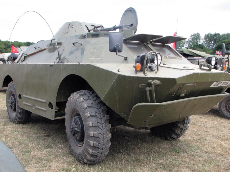 Bien BRDM-2 cua Viet Nam thanh robot chien dau, tai sao khong?-Hinh-2