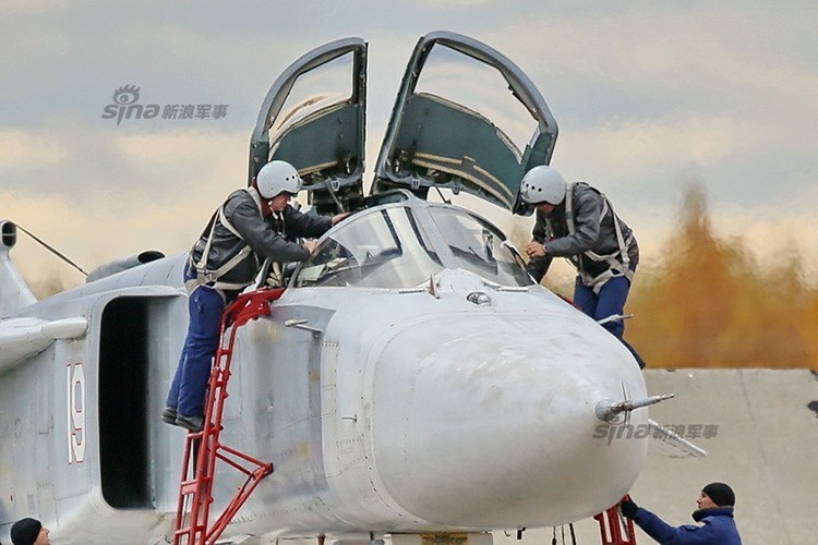 Vi sao Nga khong the thay the Su-24M2 tai Syria?-Hinh-6