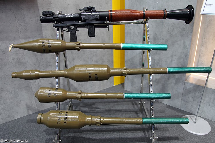 Het Ak-103, Nga lai ga ban sung chong tang RPG-7 cho Philippines-Hinh-6