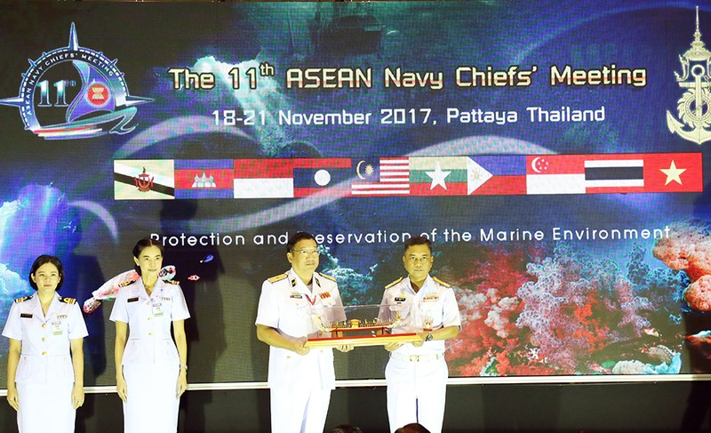 Khai mac Hoi nghi Tu lenh Hai quan cac nuoc ASEAN-Hinh-4