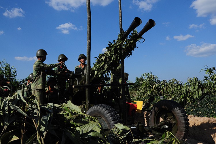 Khong can Pantsir-S1, Viet Nam van co the ban ha ten lua hanh trinh-Hinh-2