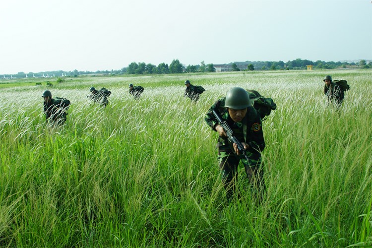 Bao TQ noi gi ve trang bi cua trinh sat dac nhiem VN-Hinh-8