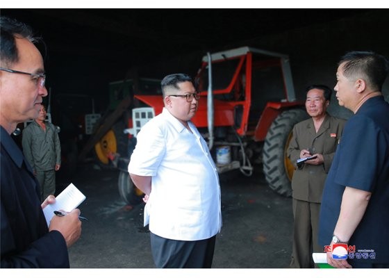 Ong Kim Jong Un thi sat khu kinh te gan bien gioi Trung Quoc-Hinh-3