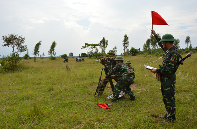 Bat ngo kha nang chien dau cua sung coi 100mm VN-Hinh-10