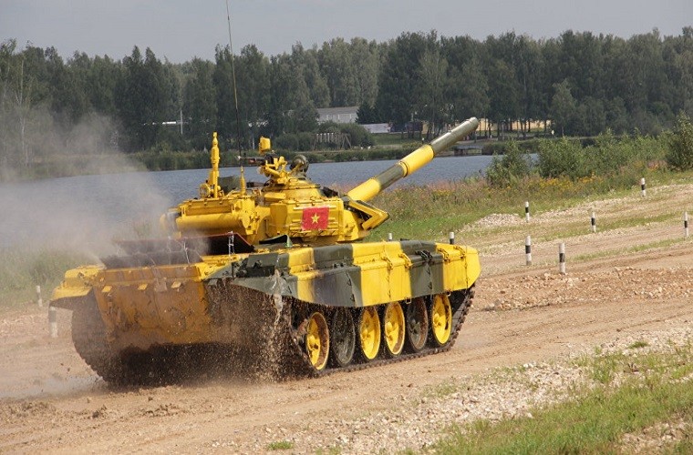 Xe tang T-72B3 Viet Nam hung dung tranh tai Tank Biathlon 2018-Hinh-9