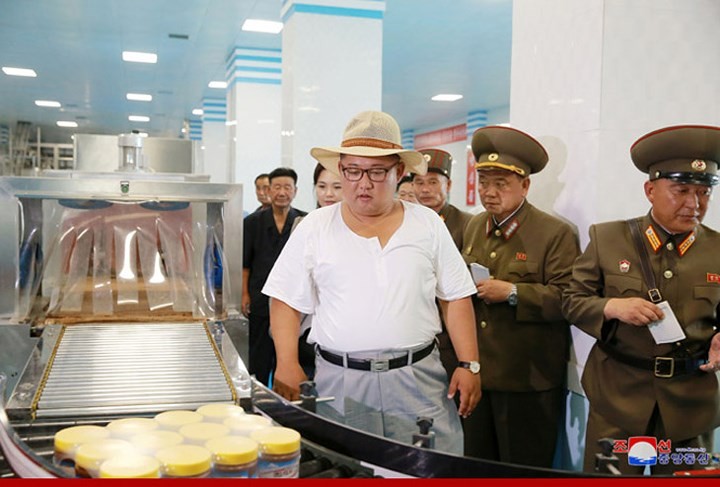 Ngo ngang voi ve binh di cua lanh dao Trieu Tien Kim Jong Un-Hinh-11