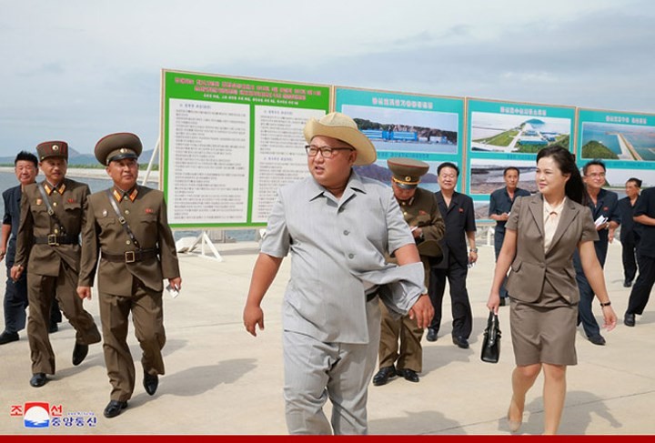 Ngo ngang voi ve binh di cua lanh dao Trieu Tien Kim Jong Un-Hinh-2