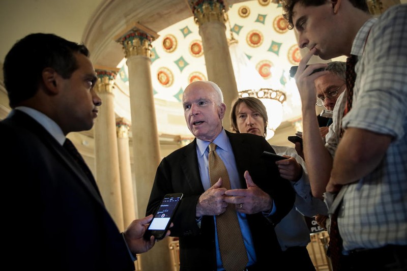 TNS John McCain - tieng noi di dau vun dap quan he Viet - My-Hinh-14