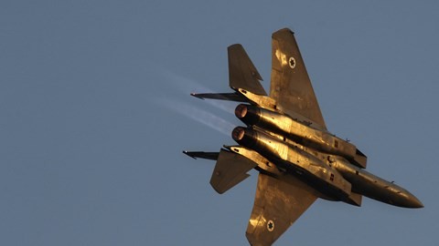 Israel thua nhan khong kich Syria hon 200 lan trong 18 thang