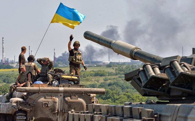 Quan doi Ukraine len ke hoach tung 12.000 quan binh dinh Donetsk