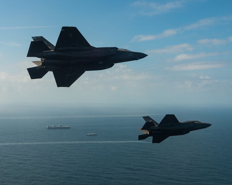 F-35 lan dau ha canh tren tau san bay dat nhat cua Anh-Hinh-3