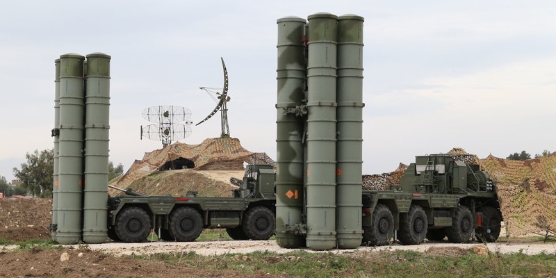 “Rong lua” S-400 uy luc gi hon S-300 ma Syria phai khao khat?-Hinh-12