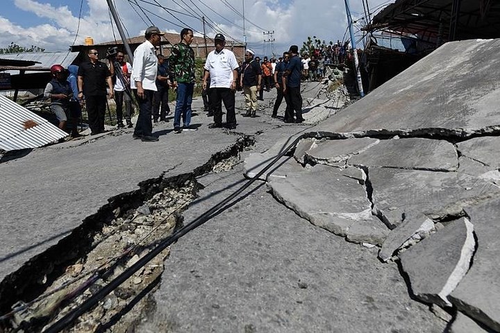 Indonesia lai rung chuyen vi hang loat du chan manh