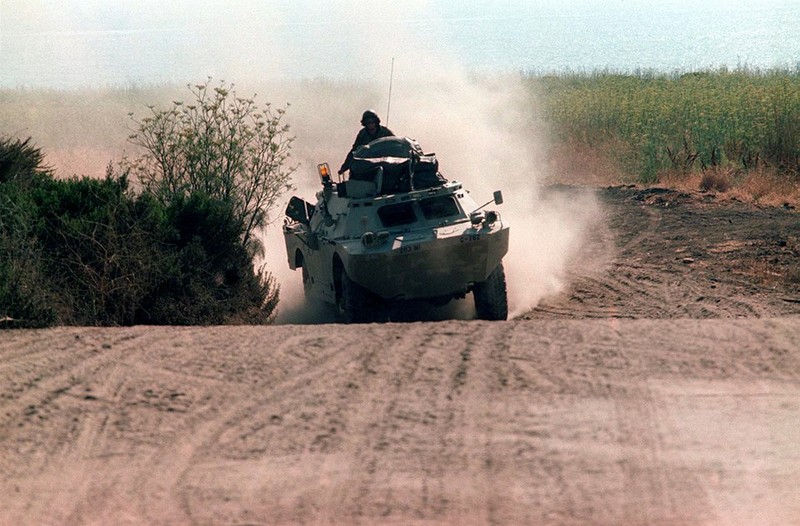 La lam hinh anh linh My cuoi xe tang T-72 tap tran-Hinh-7
