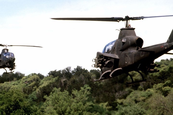 Kham pha truc thang “Ho mang” tan cong AH-1 Cobra do My san xuat-Hinh-6