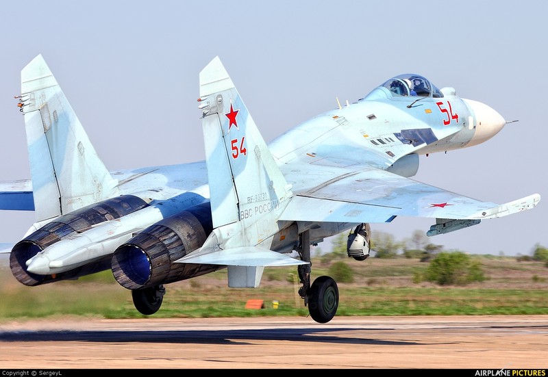 Vai tro bat ngo cua tiem kich Su-27SM3 trong Khong quan Nga-Hinh-3