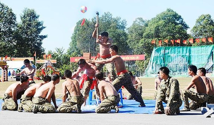 Dac cong bo trinh dien khau loi cong, song nhan da ngan thuong-Hinh-5