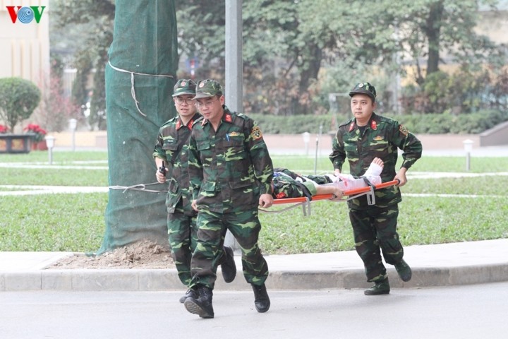 Linh GGHB Viet Nam “kho luyen” de thuc hien nhiem vu quoc te-Hinh-3