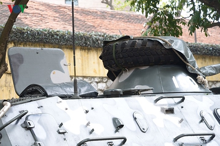 Can canh xe thiet giap BTR-60PB Viet Nam bao ve Thuong dinh My-Trieu-Hinh-16
