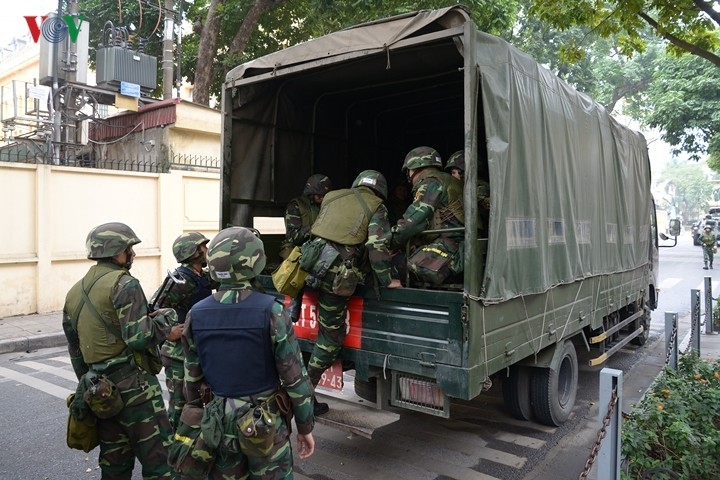 Can canh xe thiet giap BTR-60PB Viet Nam bao ve Thuong dinh My-Trieu-Hinh-6