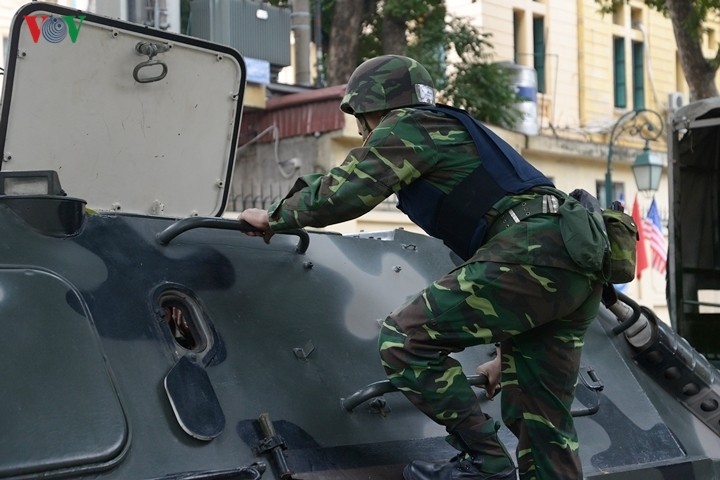 Can canh xe thiet giap BTR-60PB trong bien che quan doi Viet Nam-Hinh-8