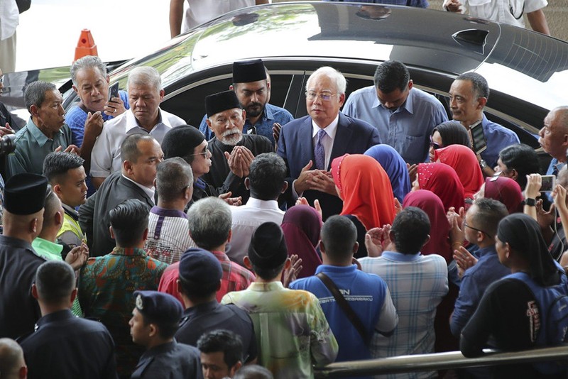 Dai an 1MDB: Malaysia bat dau xet xu cuu thu tuong Najib-Hinh-2