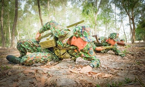 Mot ngay trai nghiem cung tan binh tren thao truong-Hinh-4