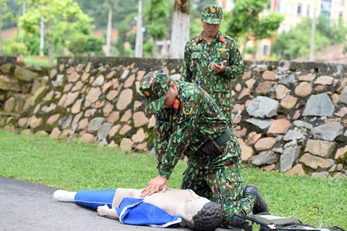 Army Games 2019: Trai nghiem phi thuong cua Quan y Viet Nam noi 