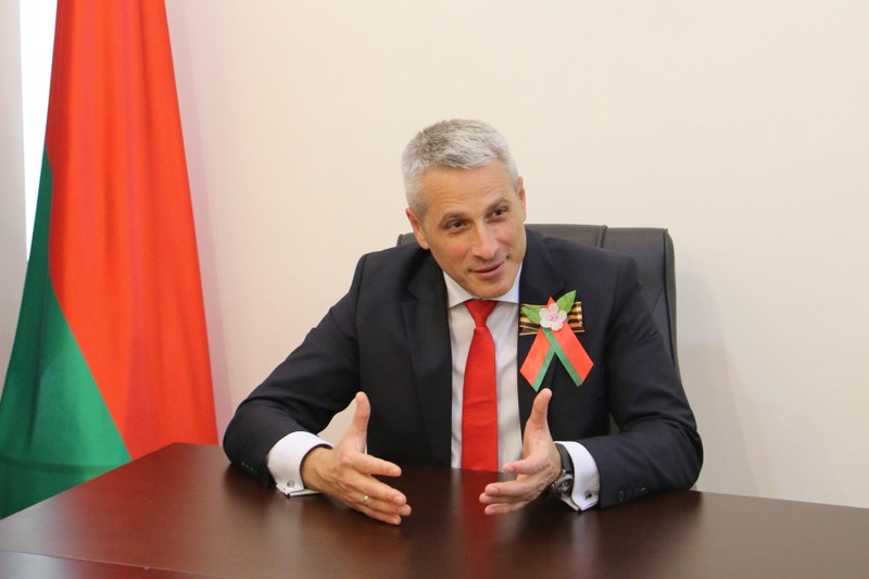 Kinh tế, thương mại là trọng tâm và động lực thúc đẩy quan hệ Việt Nam - Belarus Kinh te, thuong mai la trong tam va dong luc thuc day quan he Viet Nam - Belarus
