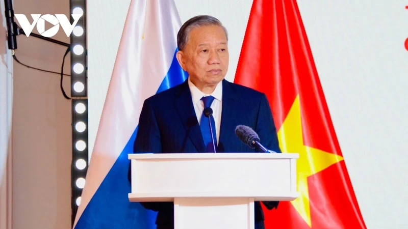 Tong Bi thu To Lam: Tiep tuc phat trien quan he tot dep Viet - Lien bang Nga