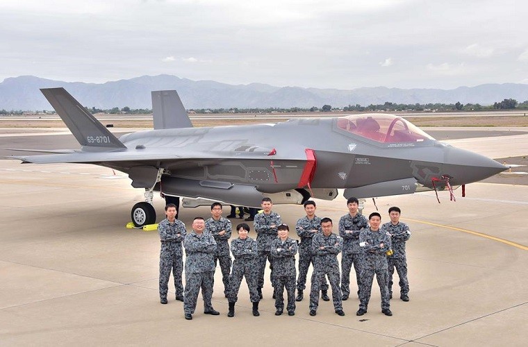 Nhan tiem kich F-35, Nhat Ban 