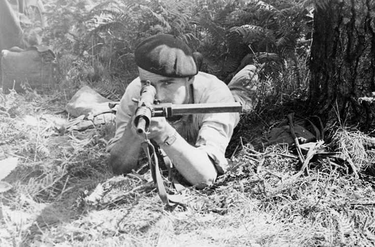 Lai lich khau tieu lien quy cua chien si Ha Noi nam 1946-Hinh-10