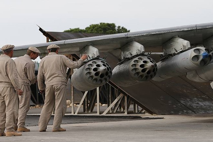 Tai sao My khiep so &quot;xe tang bay&quot; Su-25 Nga o Syria?-Hinh-4