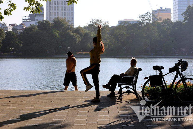 Du bao thoi tiet 27/10: Ha Noi nang, TP HCM mua