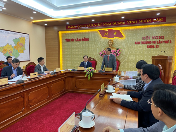 Đội ngũ trí thức góp phần đưa tỉnh Lâm Đồng phát triển nhanh và bền vững - Hình 3 Doi ngu tri thuc gop phan dua tinh Lam Dong phat trien nhanh va ben vung-Hinh-3