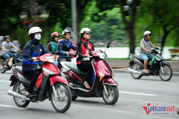 Thoi tiet 28/10: Ha Noi van nang hanh, mien Trung con mua to