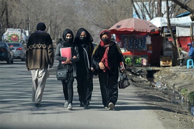 Taliban buoc cac to chuc phi chinh phu khong cho phu nu lam viec