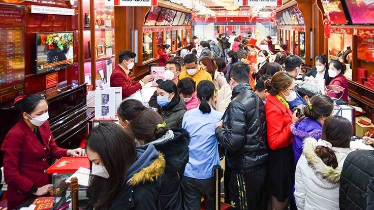 Hang tram nghin nguoi tung tien, doanh nghiep vang vao cuoc dua via Than Tai