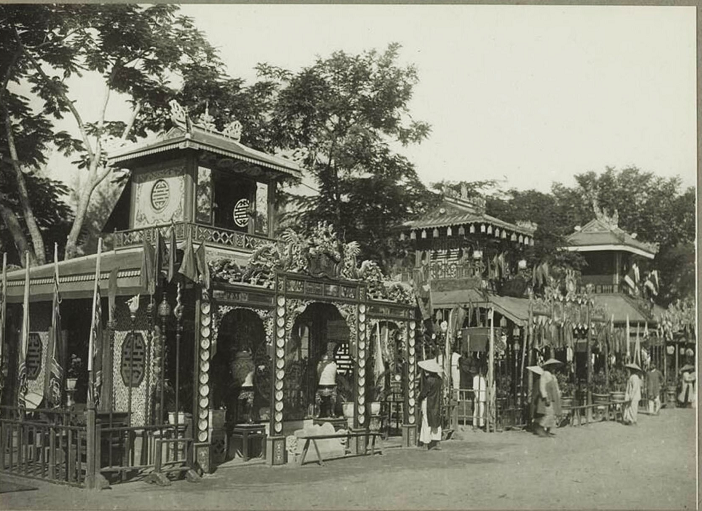 Ngam hoang cung nha Nguyen qua loat anh 