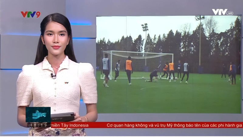 Nhan sac doi thuong cua dan Hoa hau, A hau lam BTV tai VTV-Hinh-10