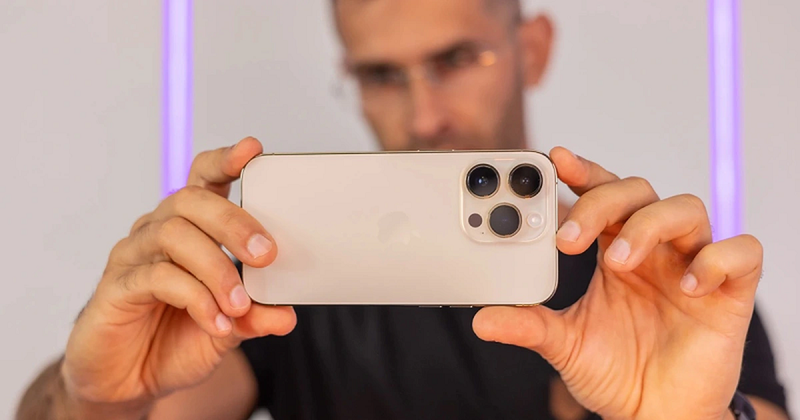 Bất ngờ tính năng thú vị không xuất hiện trên iPhone 15 Pro - Hình 9 Bat ngo tinh nang thu vi khong xuat hien tren iPhone 15 Pro-Hinh-9