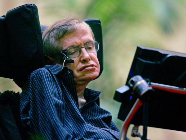 Giat minh tien tri cua Stephen Hawking ve tuong lai nhan loai-Hinh-12
