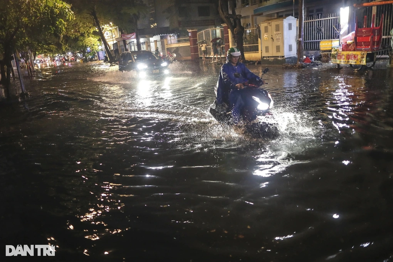 Thoi tiet ngay 9/5: Nhieu tinh thanh tren ca nuoc co mua to