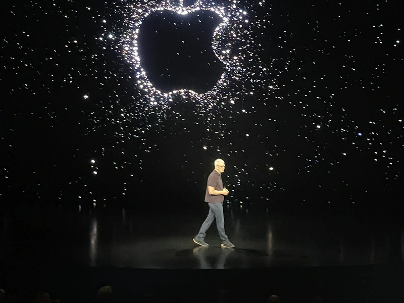 Su kien ra mat iPhone 15: Apple 