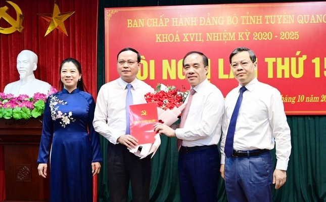 Trien khai quyet dinh cua Ban Bi thu Trung uong Dang ve cong tac can bo-Hinh-4