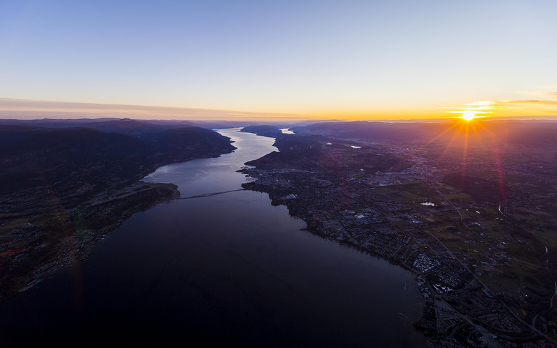 Bi an tram nam ve quai vat Ogopogo o ho Okanagan-Hinh-8