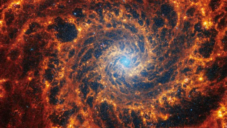 'Mắt thần' của NASA tóm được 5 vật thể 'xuyên không' - Hình 5 'Mat than' cua NASA tom duoc 5 vat the 'xuyen khong'-Hinh-5