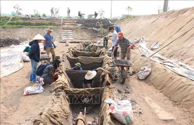 Khai quat hai chiec thuyen co co ket cau doc dao tai Bac Ninh